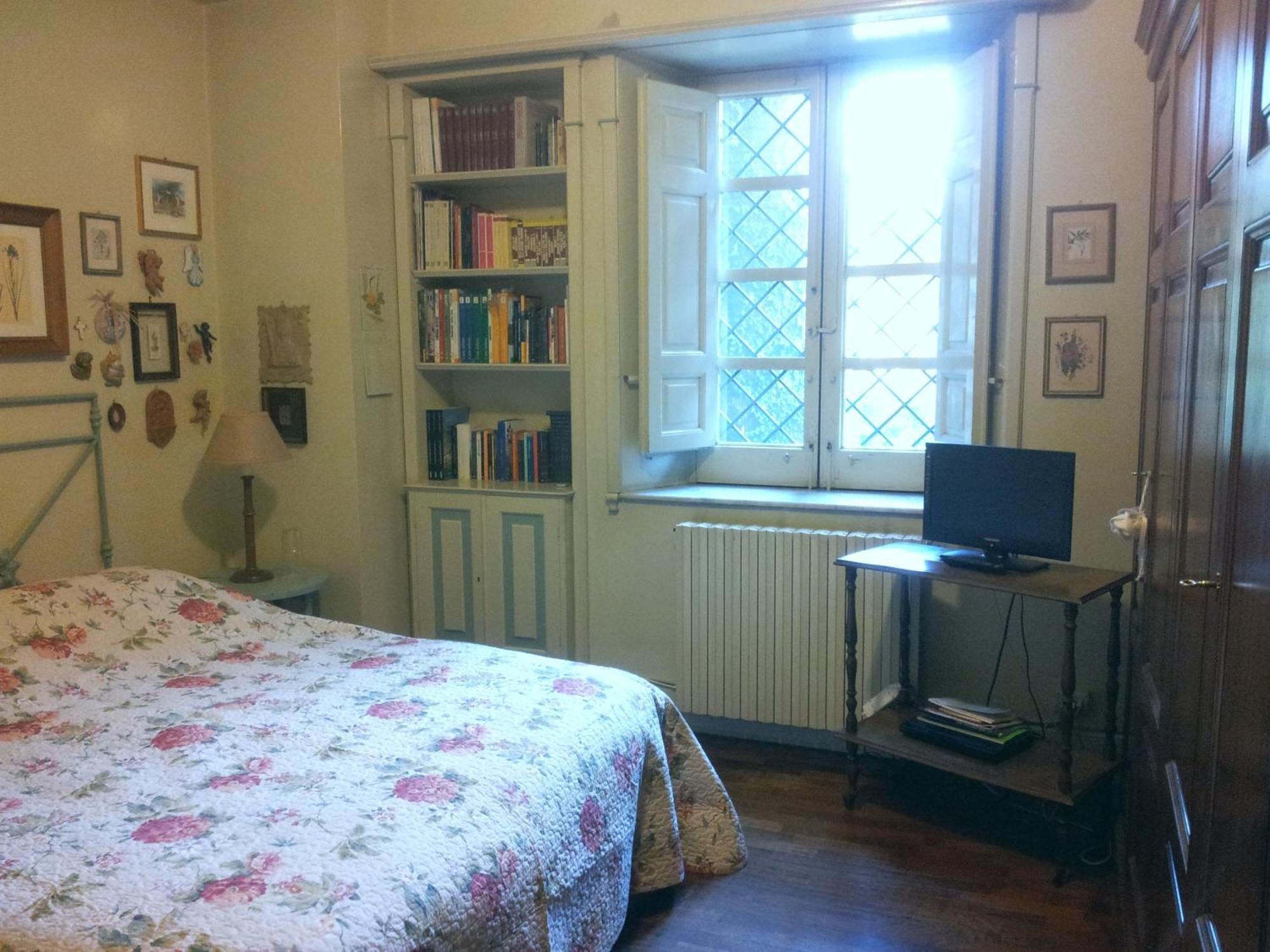 Relais De Charme - B&B Short Lets La Casa Di Francesca Sant'Agata Li Battiati Rum bild