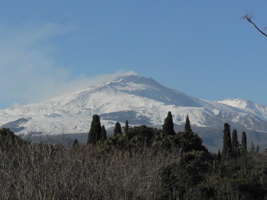 Relais De Charme - B&B Short Lets La Casa Di Francesca Sant'Agata Li Battiati Exteriör bild